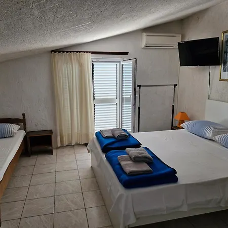 Dzapo Affittacamere 3*