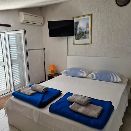 Πανσιόν Dzapo Srima