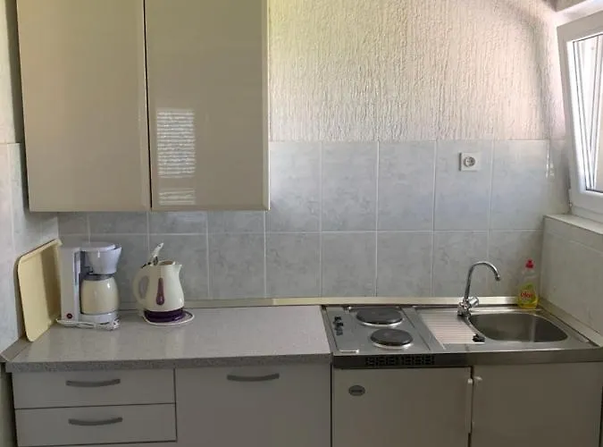 Dzapo Gostinjska kuća